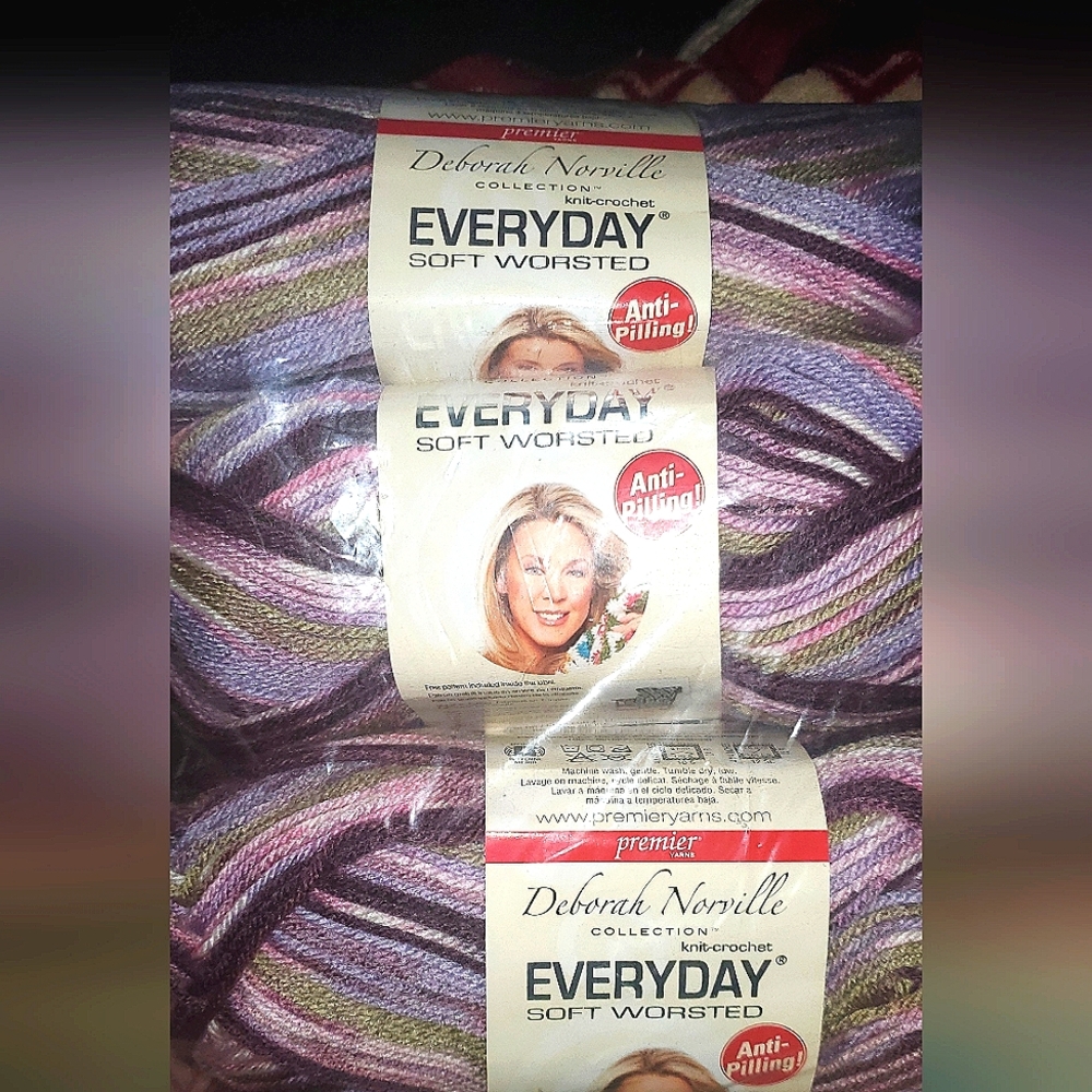Deborah Norville Everyday Soft Worsted Yarn